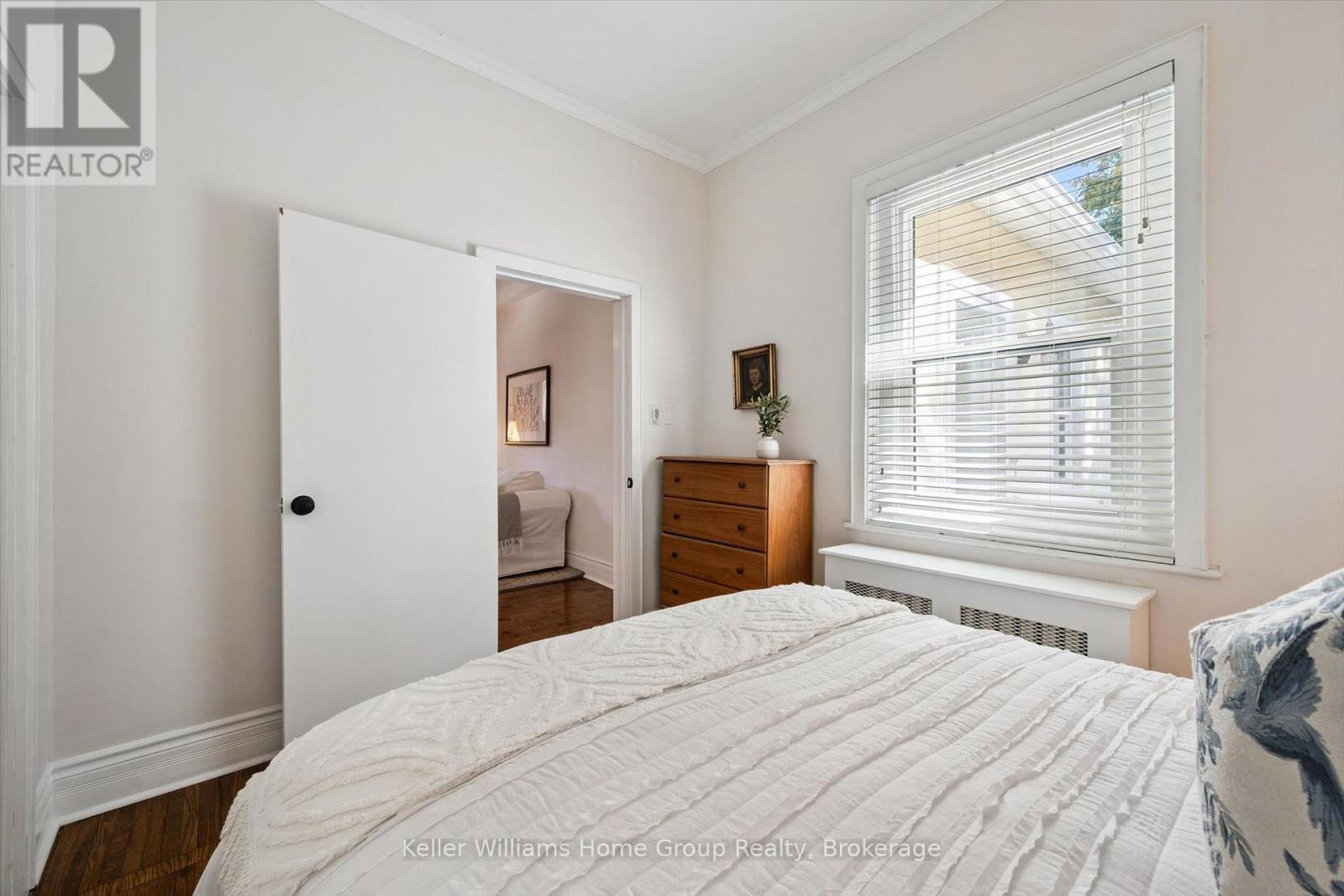 18 Aberdeen Street Property Photo 27