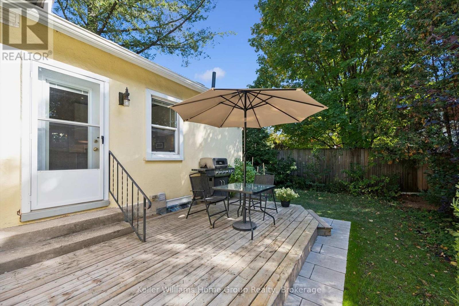 18 Aberdeen Street Property Photo 31