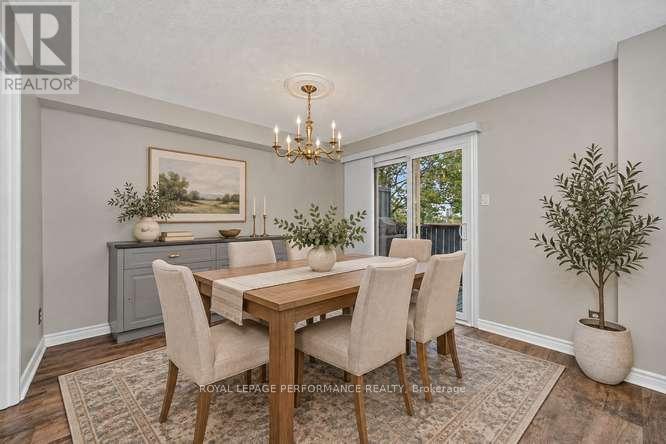 30 Viewpointe Private Property Photo 11