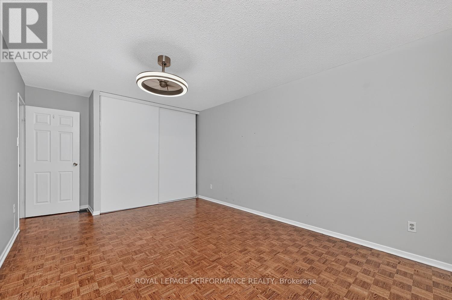 30 Viewpointe Private Property Photo 20