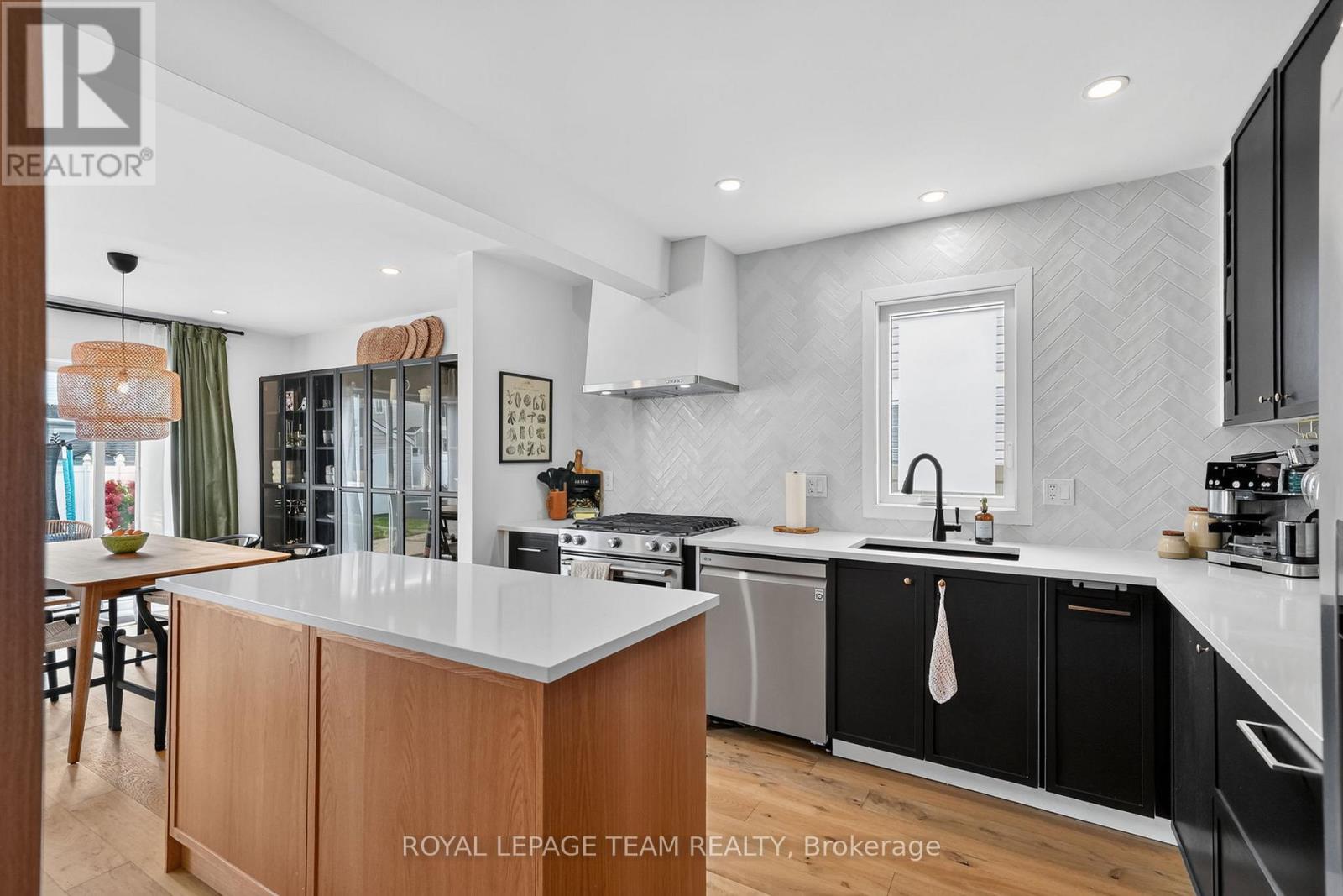 8 Oriska Way Property Photo 19
