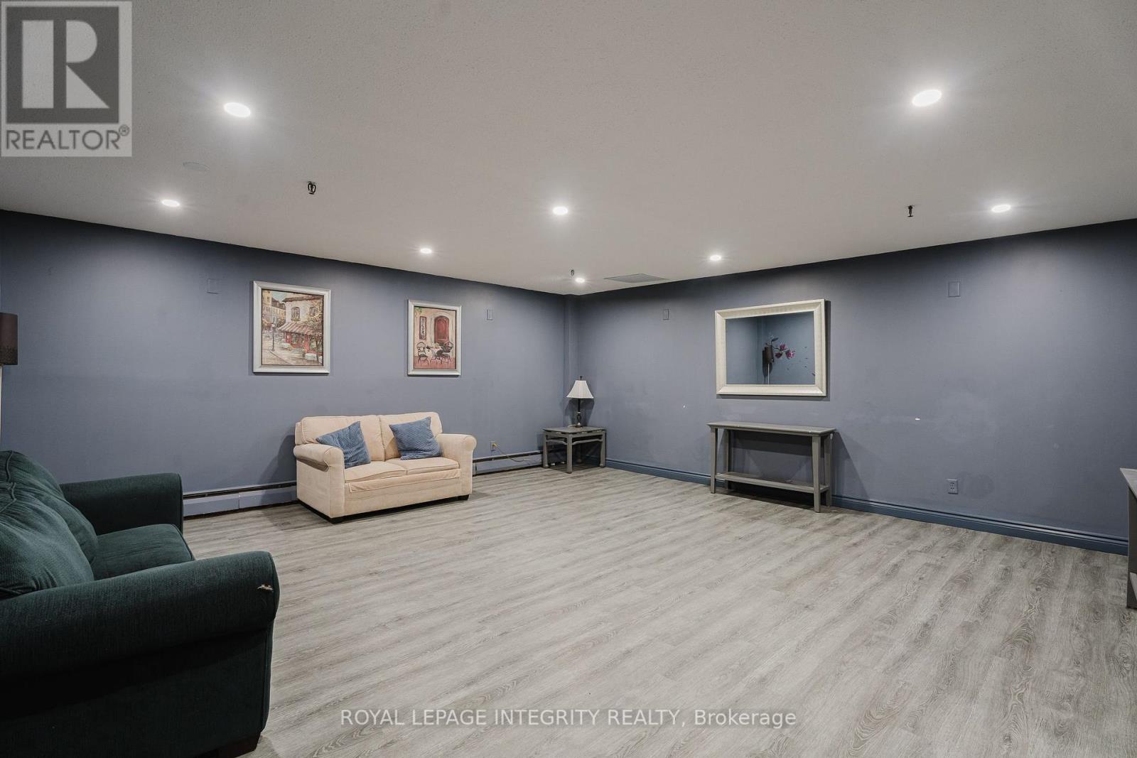 212 - 2650 Southvale Crescent Property Photo 28