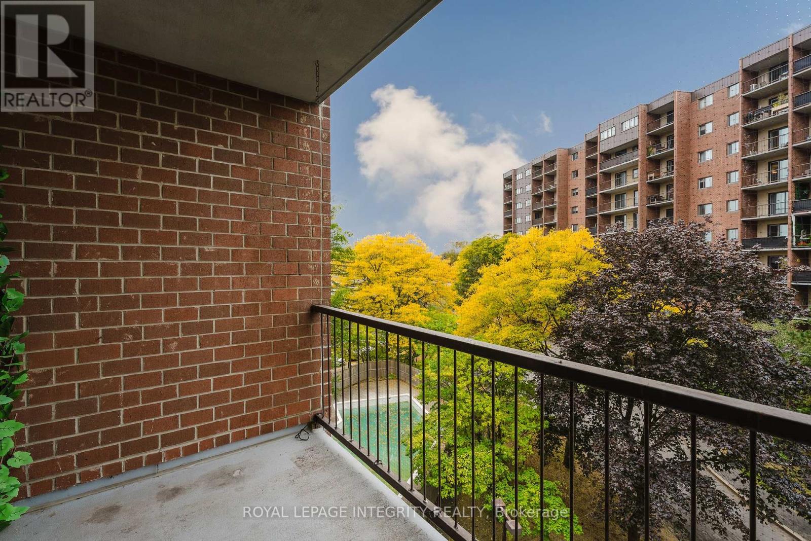 212 - 2650 Southvale Crescent Property Photo 32