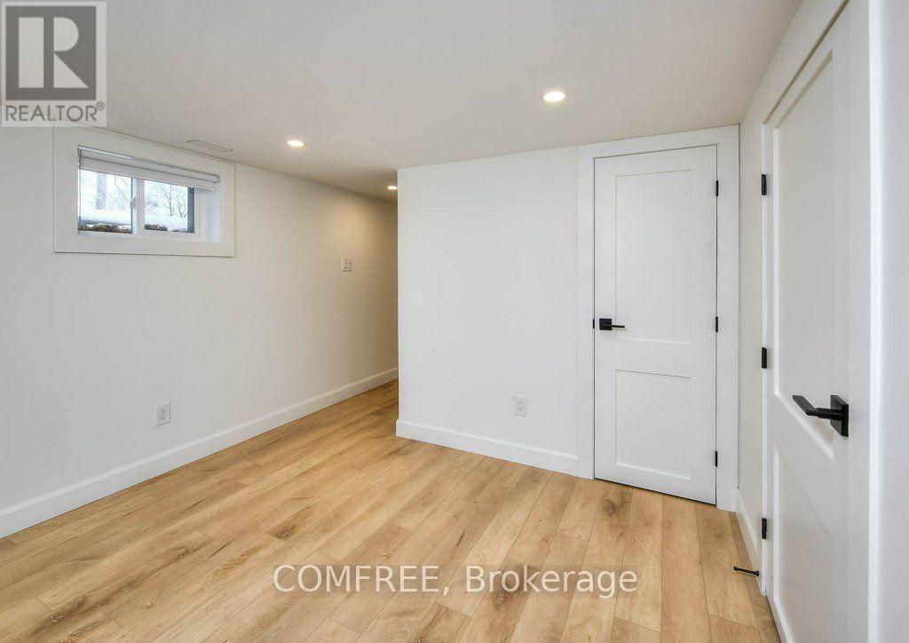 2 Esson Street Property Photo 10