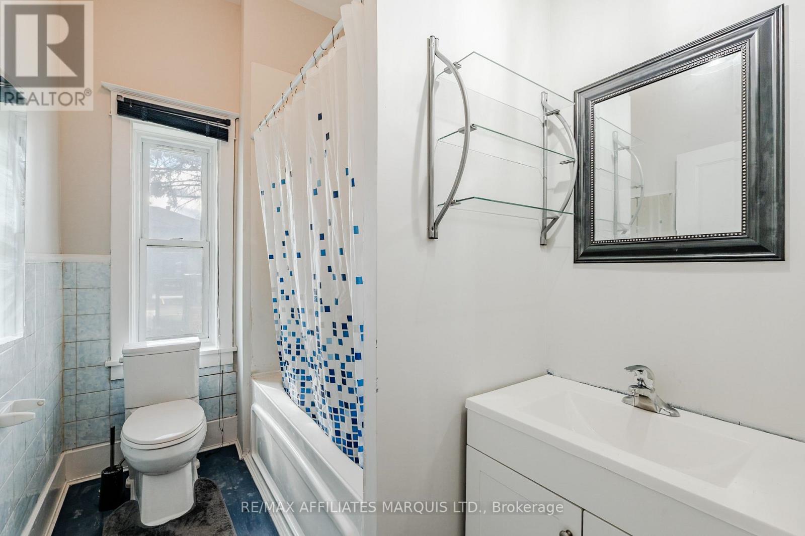 8 Mechanic Street W Property Photo 18