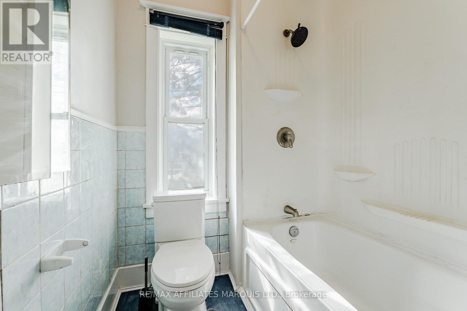 8 Mechanic Street W Property Photo 19