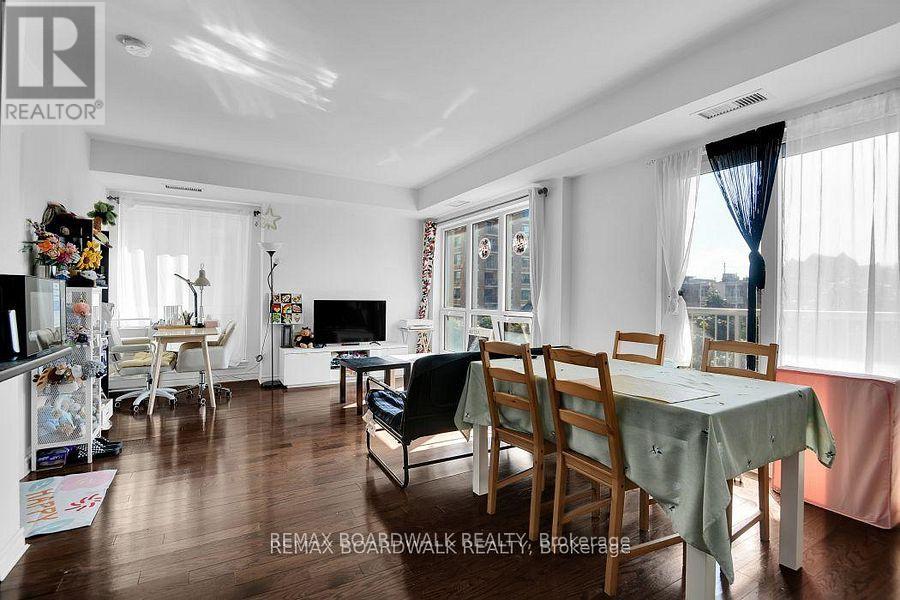408 - 234 Rideau Street Property Photo 9
