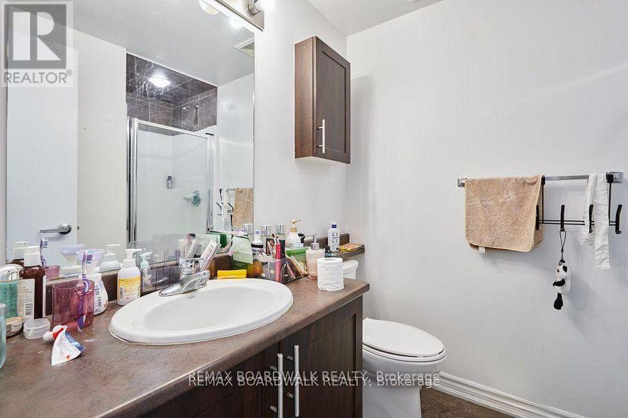 408 - 234 Rideau Street Property Photo 16