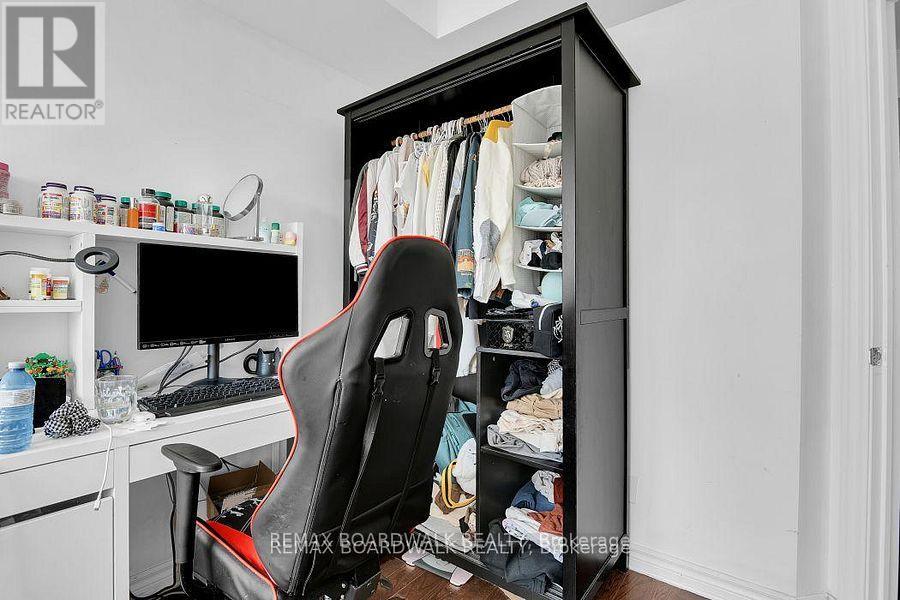 408 - 234 Rideau Street Property Photo 21