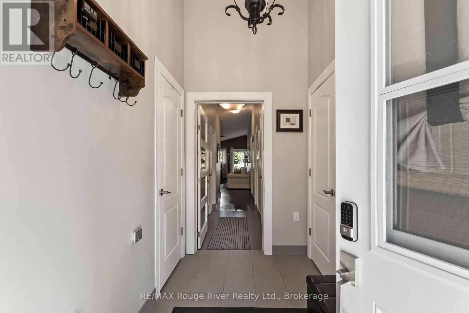 472 Canal Road Property Photo 8