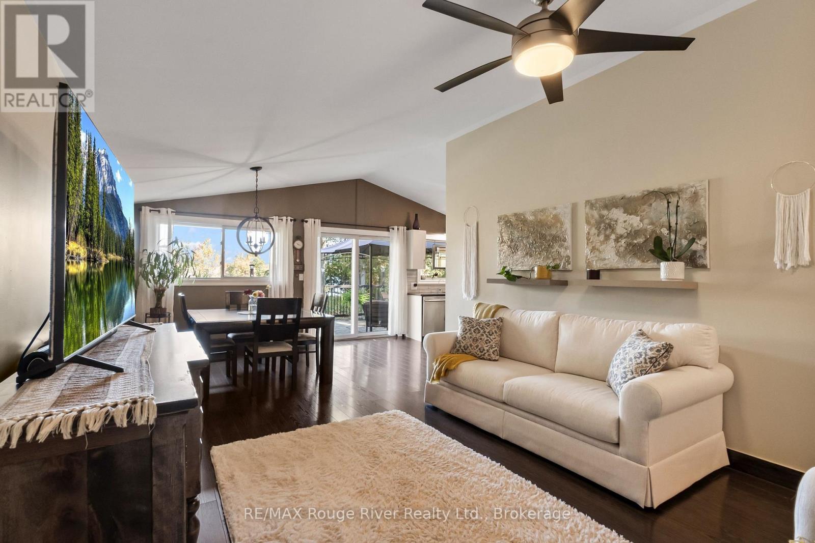 472 Canal Road Property Photo 12