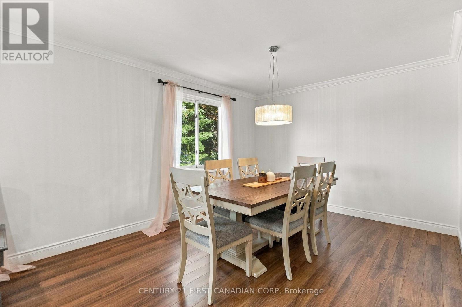 17 Archer Crescent Property Photo 11