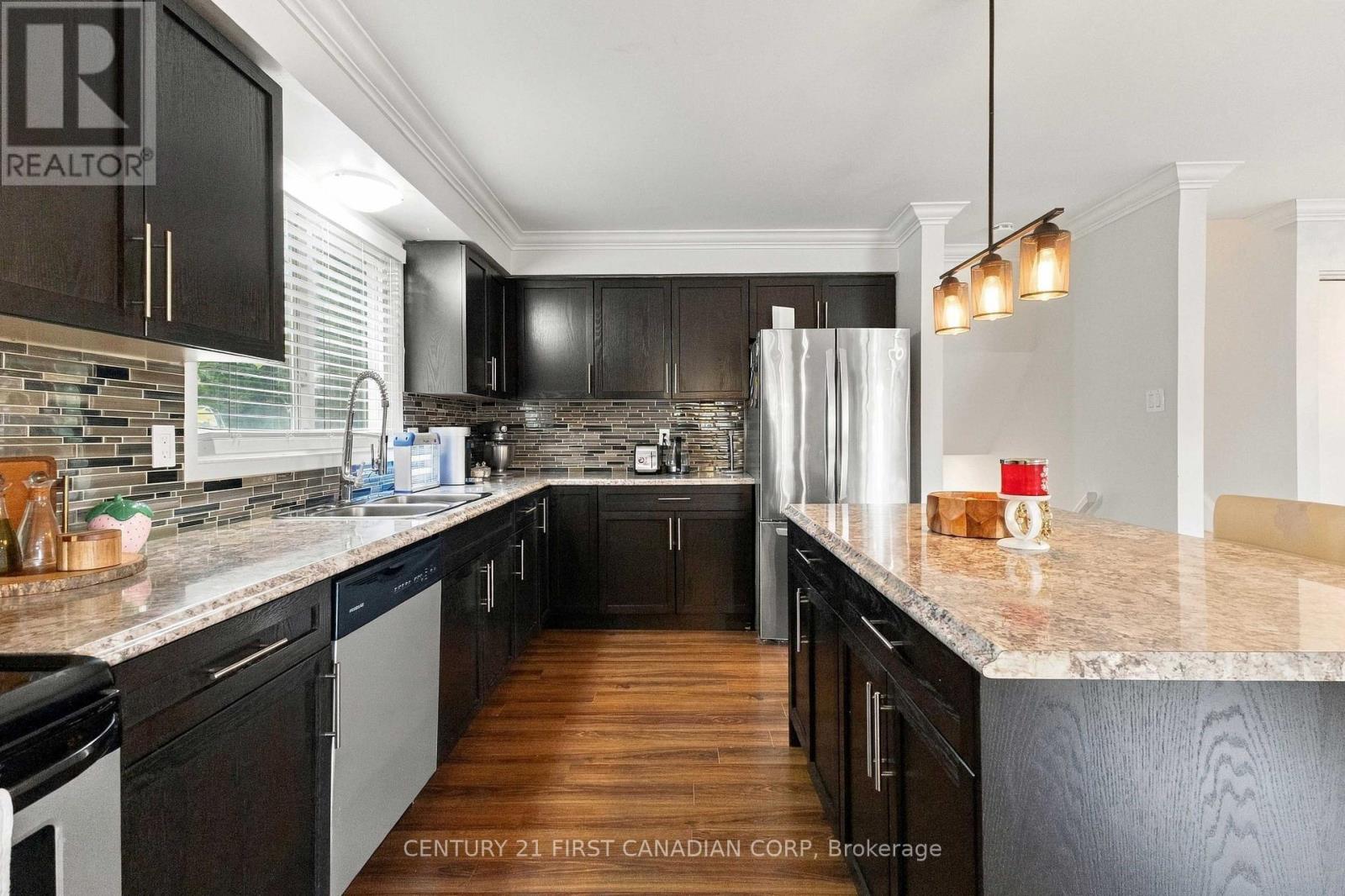 17 Archer Crescent Property Photo 15