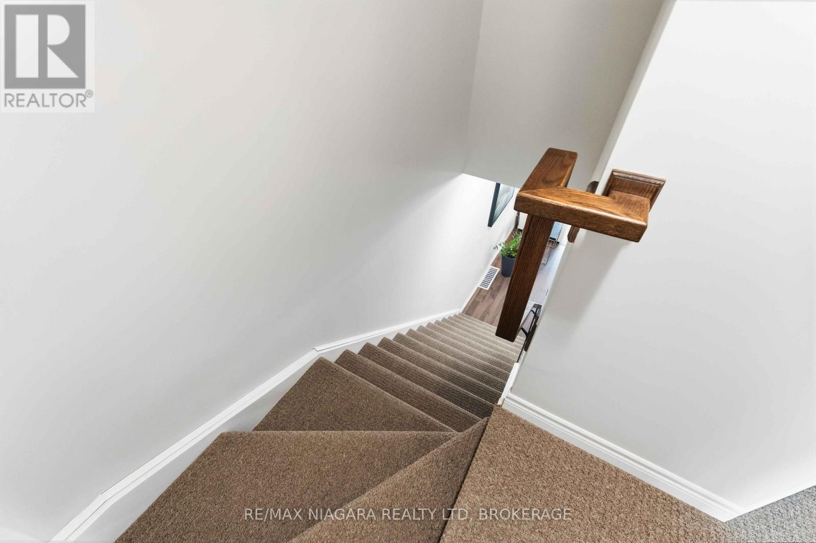 23b Bloomfield Avenue Property Photo 19