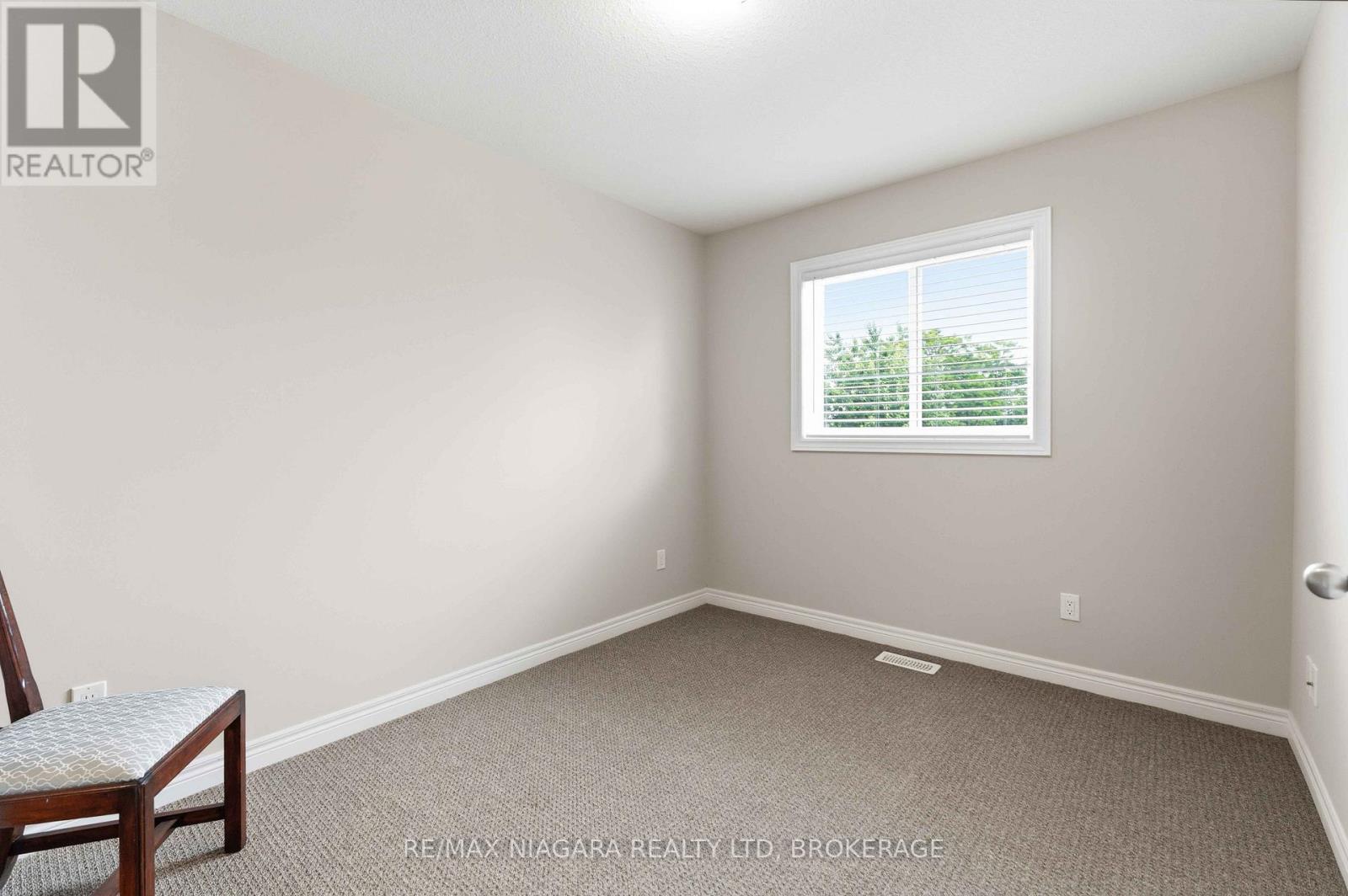 23b Bloomfield Avenue Property Photo 27