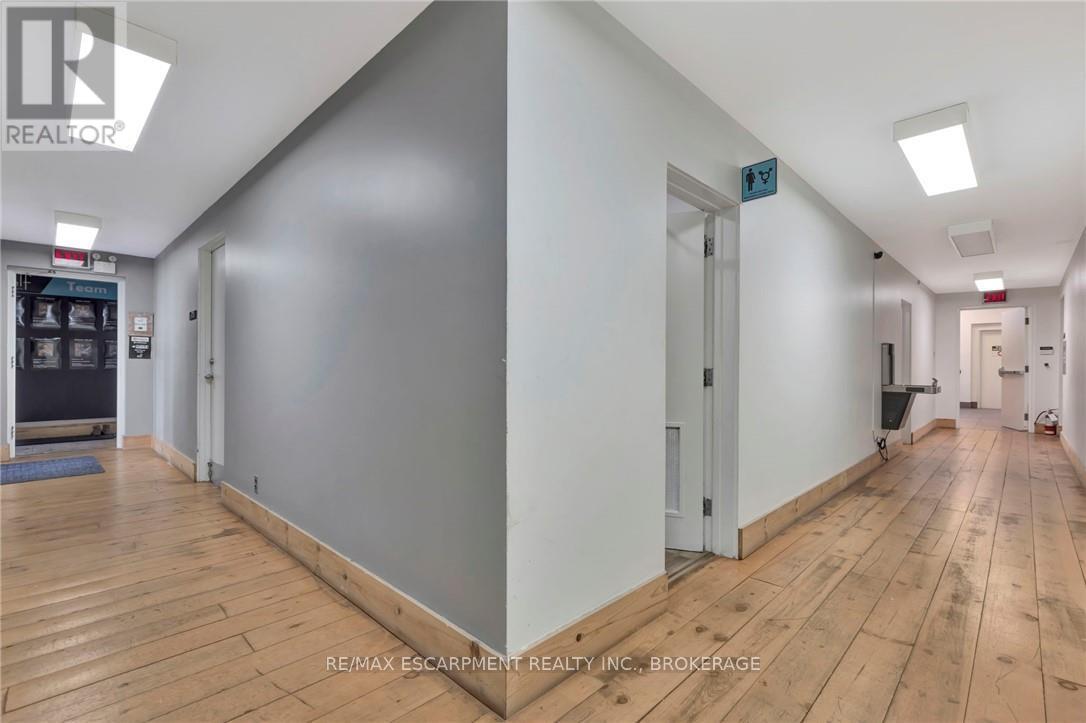 380 King Street E Property Photo 10