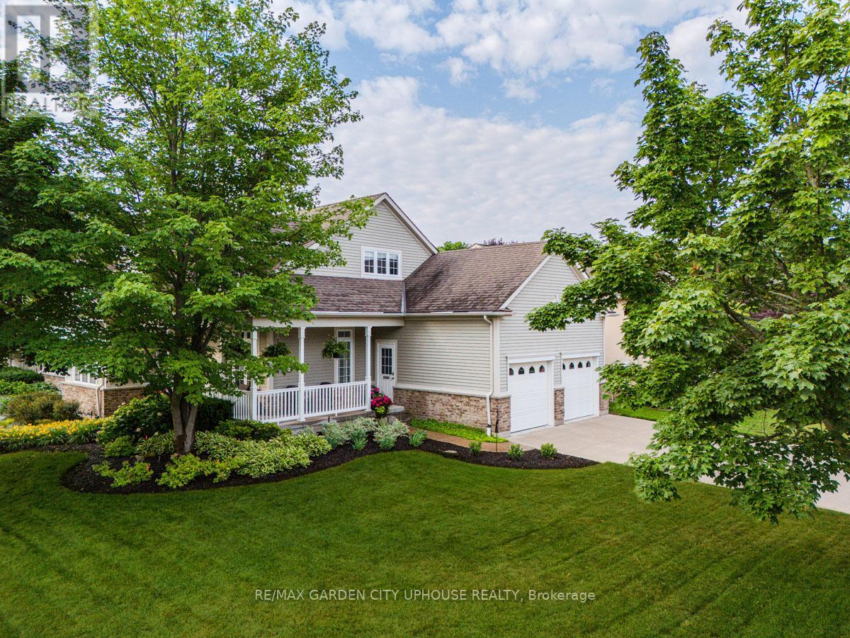 45 Oarsman Crescent Property Photo 2