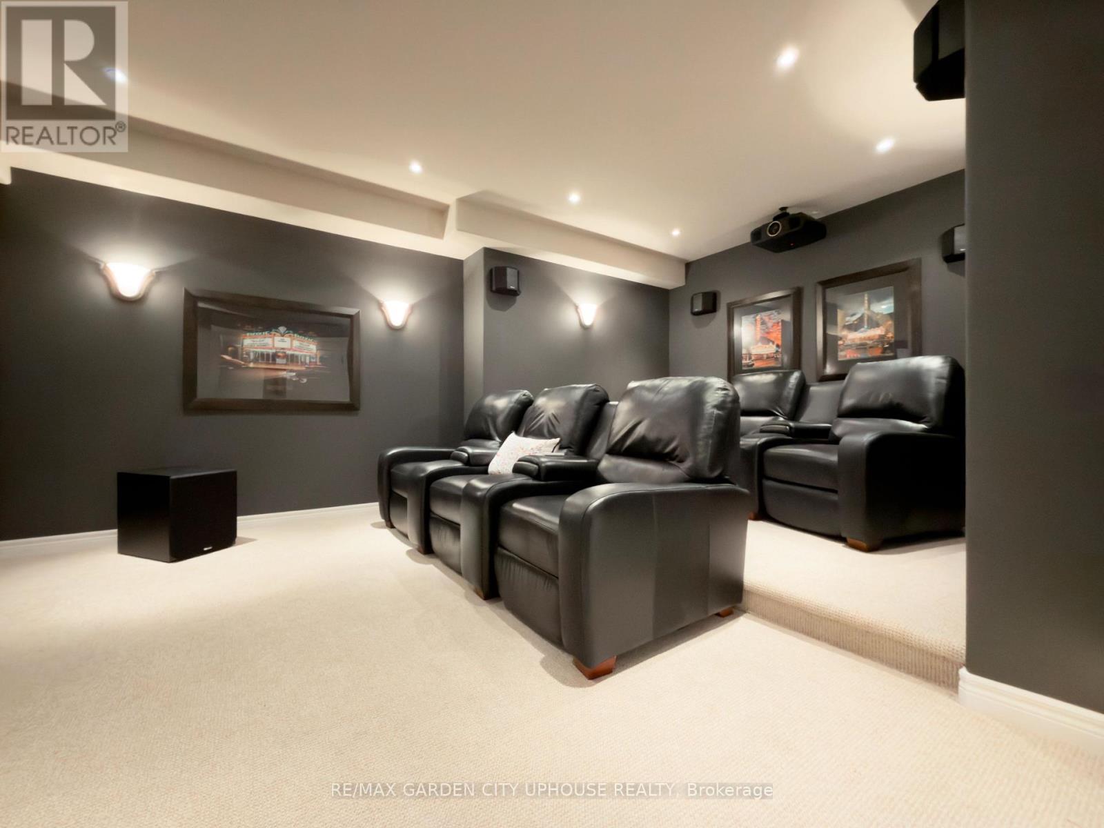 45 Oarsman Crescent Property Photo 24