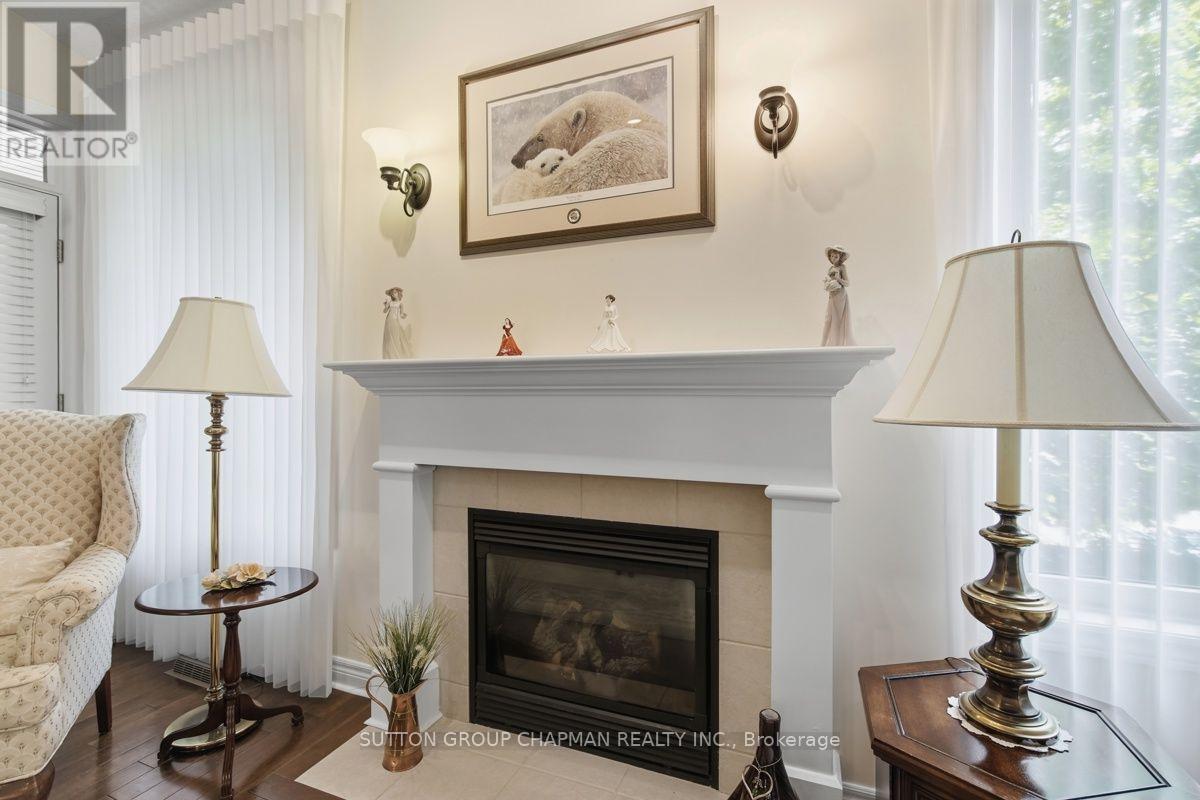 15 - 455 Hyde Park Road Property Photo 28