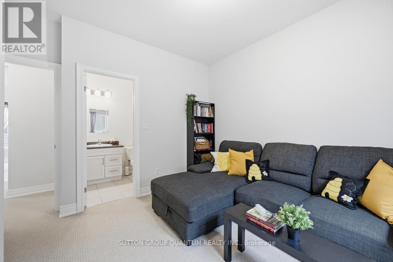 420 Williams Crescent Property Photo 25