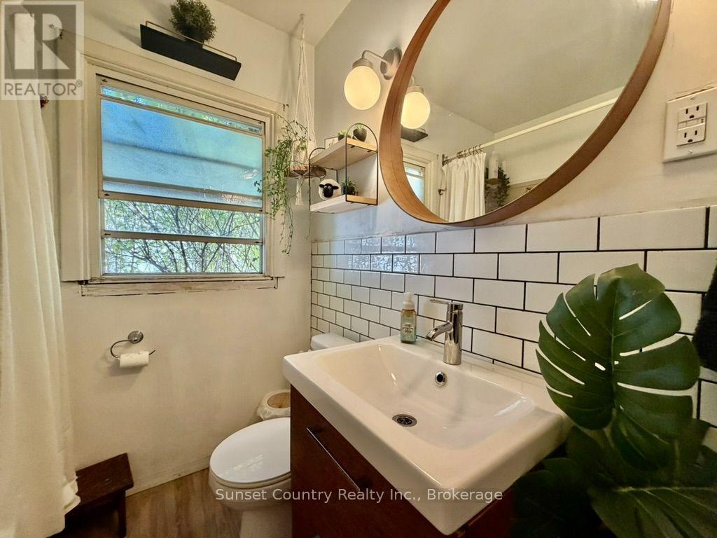 169 Florence Street Property Photo 13