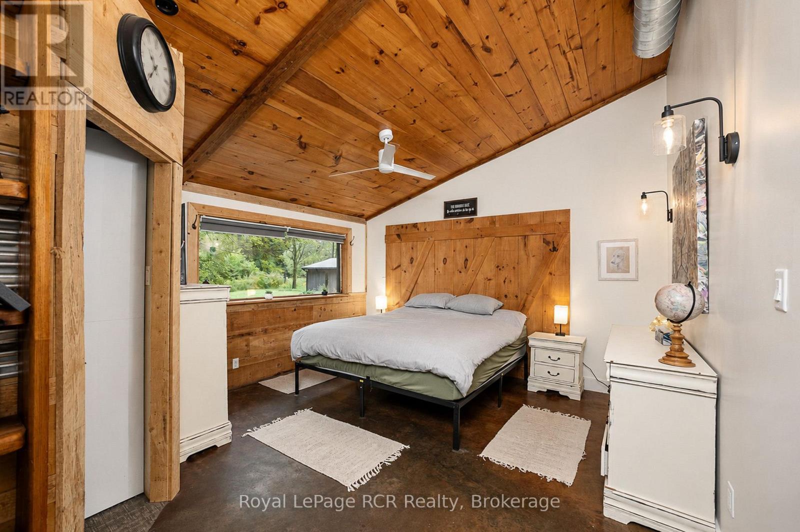 585216 Sideroad 10a Property Photo 12