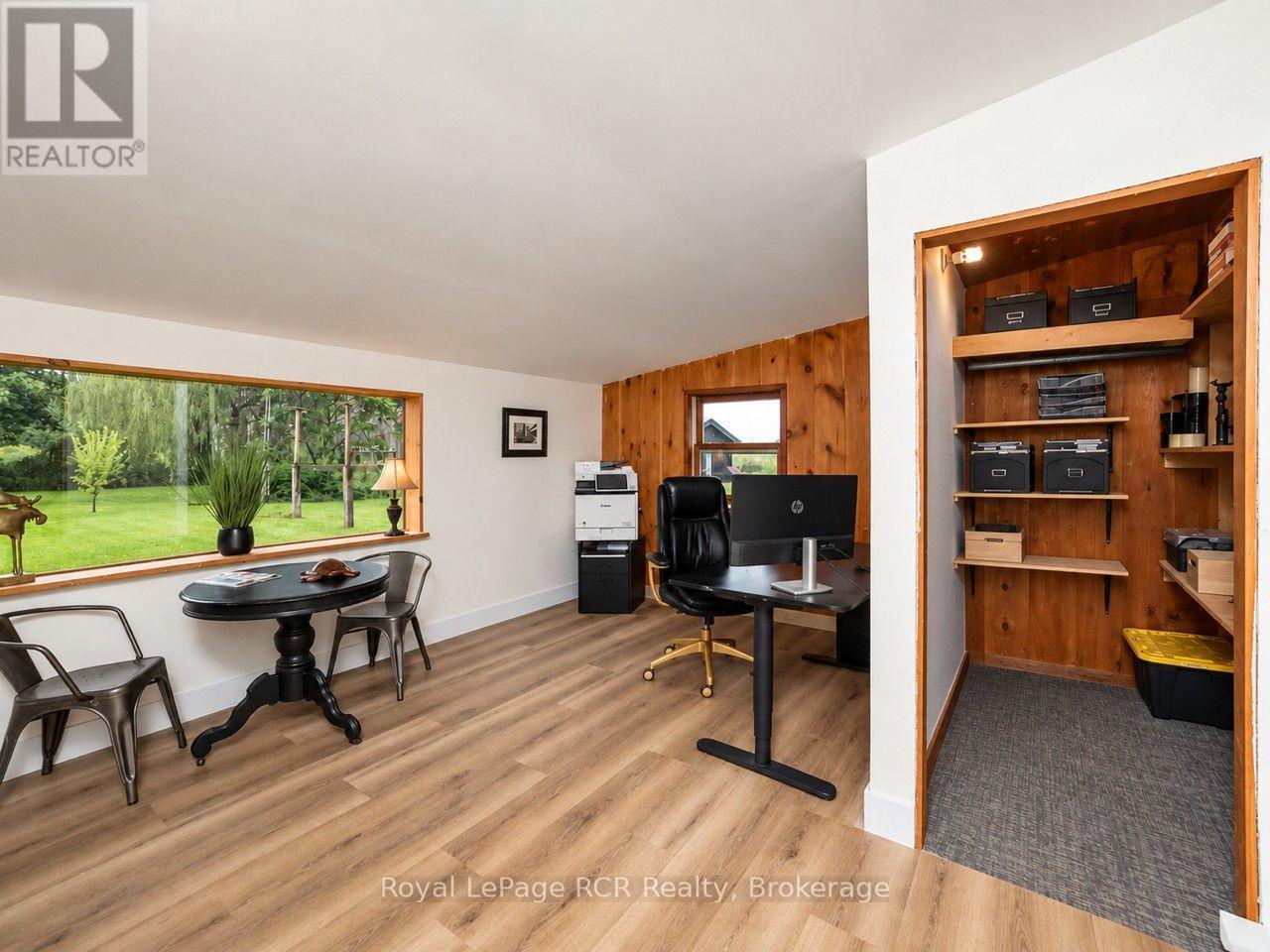 585216 Sideroad 10a Property Photo 17