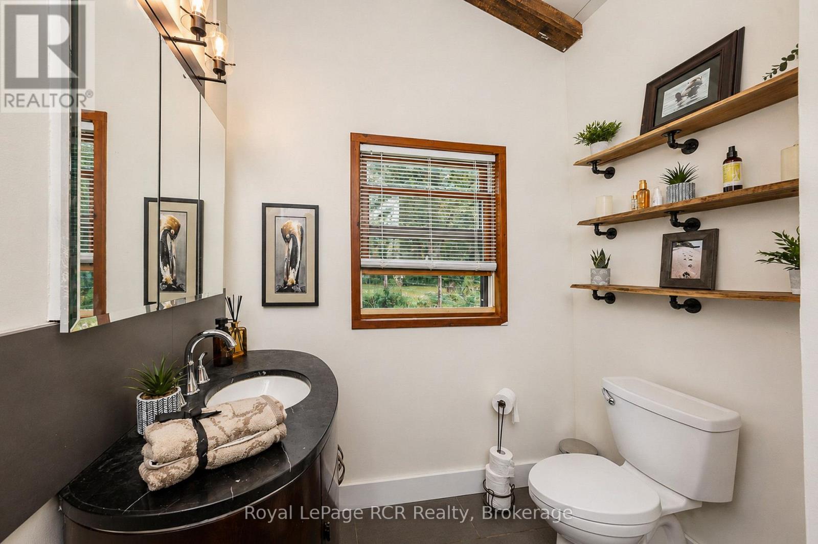 585216 Sideroad 10a Property Photo 20