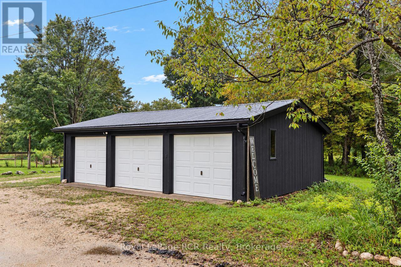 585216 Sideroad 10a Property Photo 32