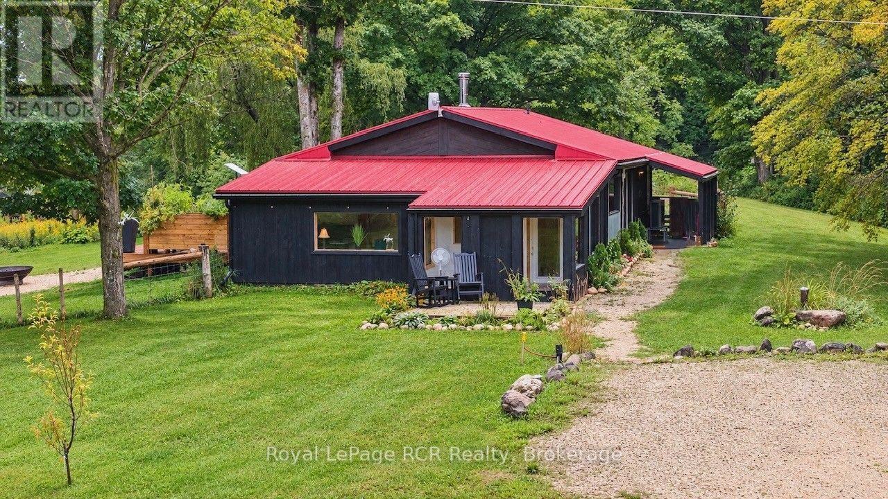 585216 Sideroad 10a Property Photo 35
