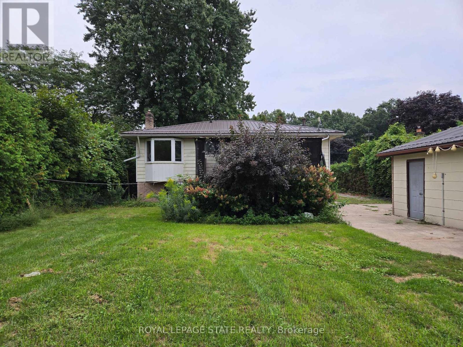 8 Lyndhurst Avenue Property Photo 7
