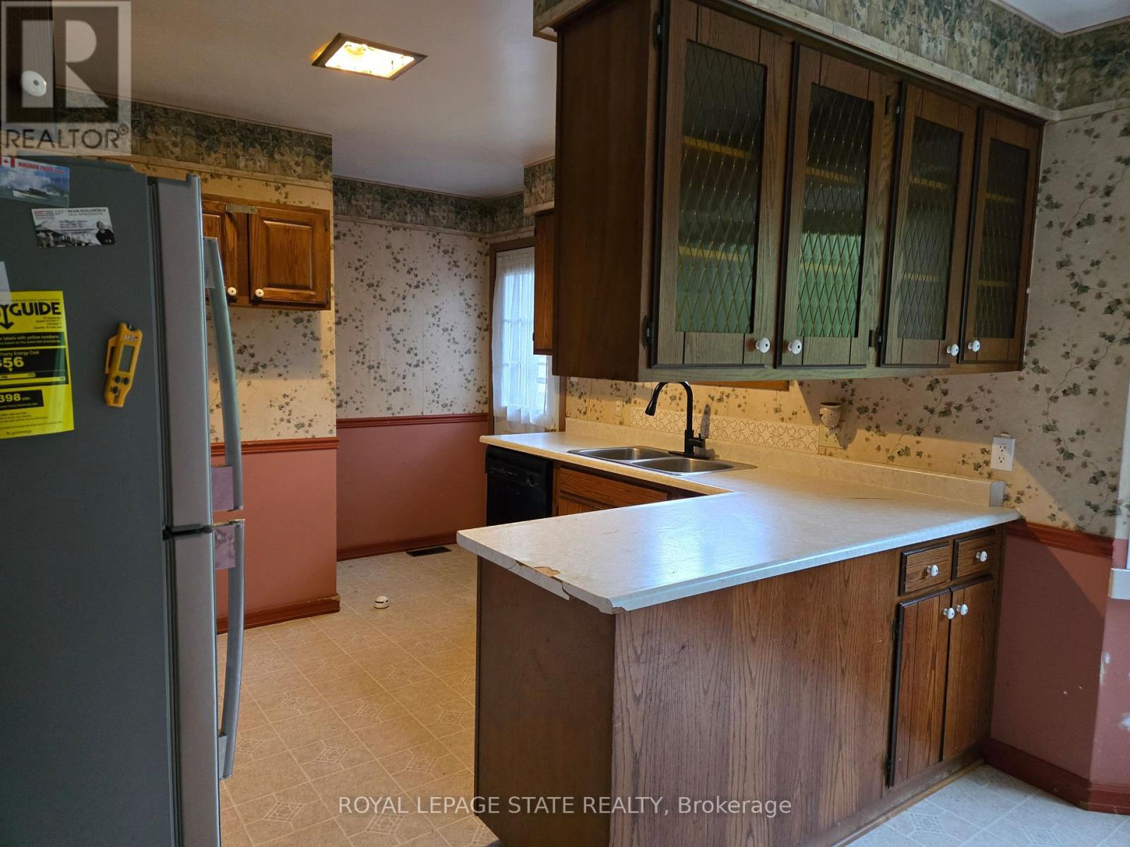 8 Lyndhurst Avenue Property Photo 14