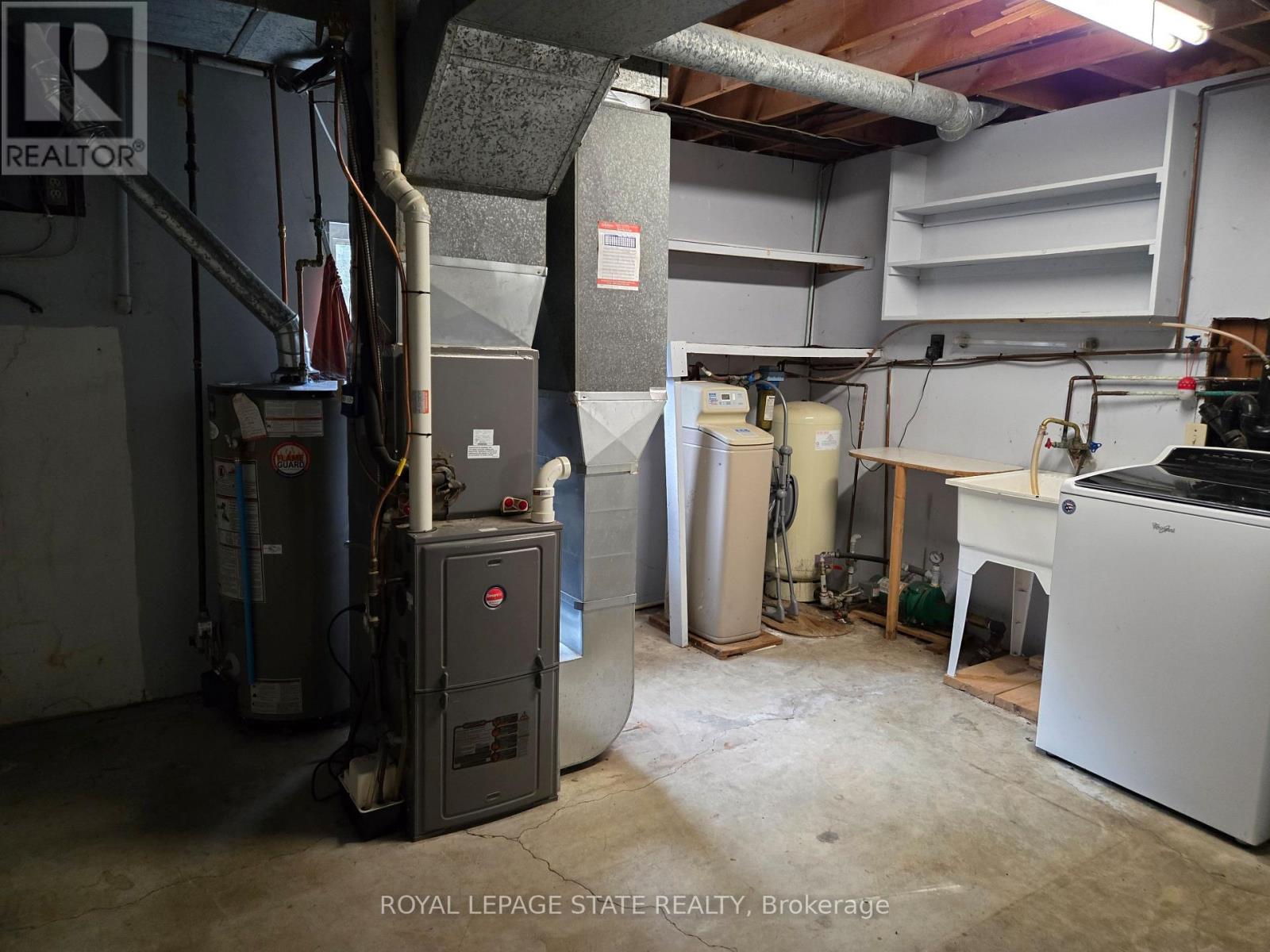 8 Lyndhurst Avenue Property Photo 22