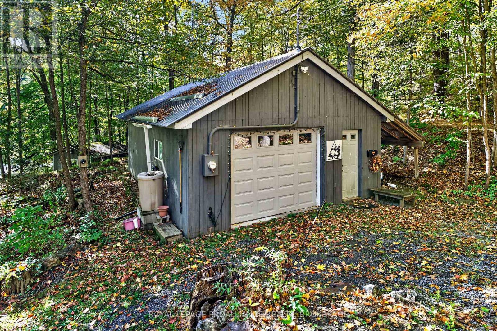 1124 Sawmill Lane Property Photo 6