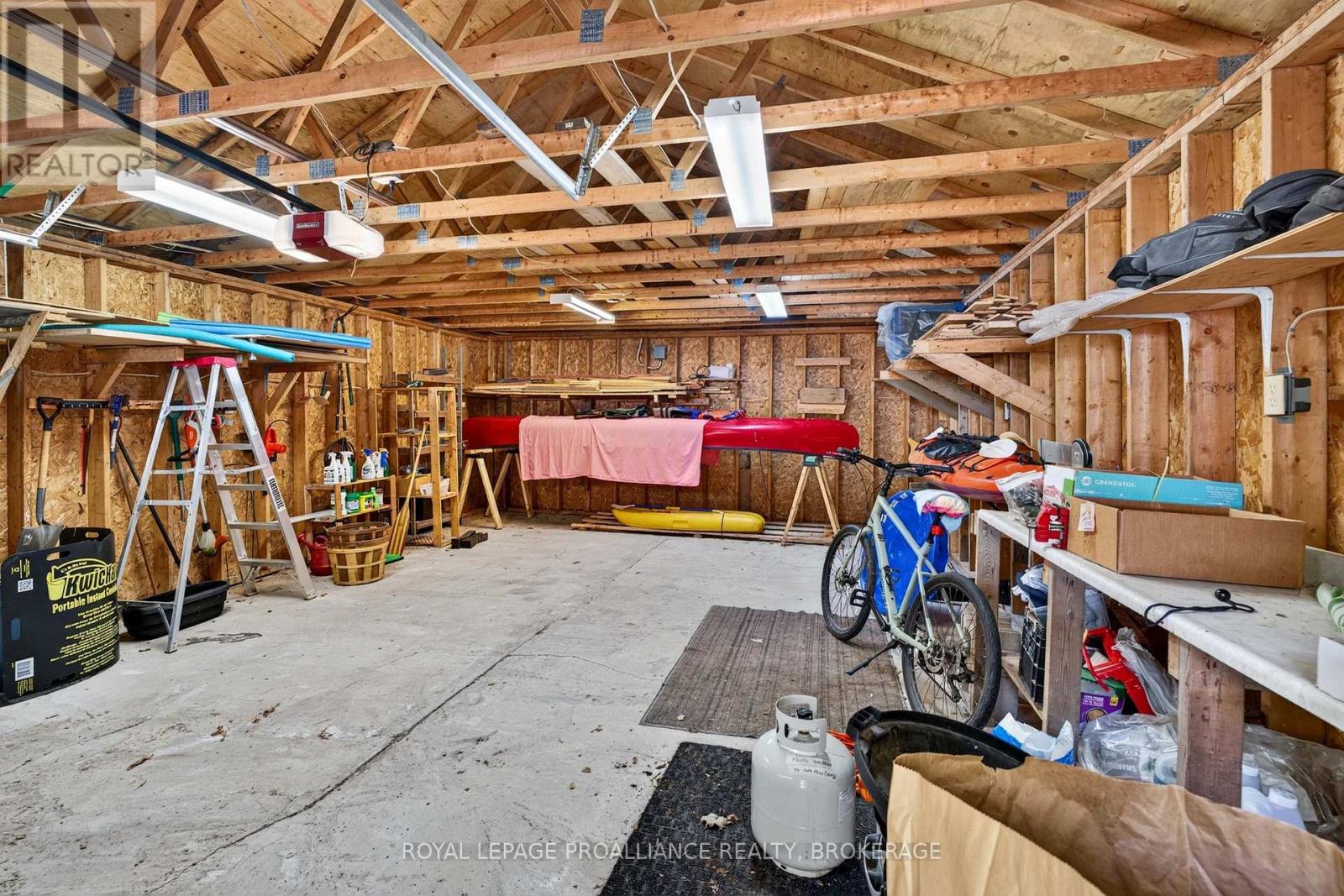 1124 Sawmill Lane Property Photo 8