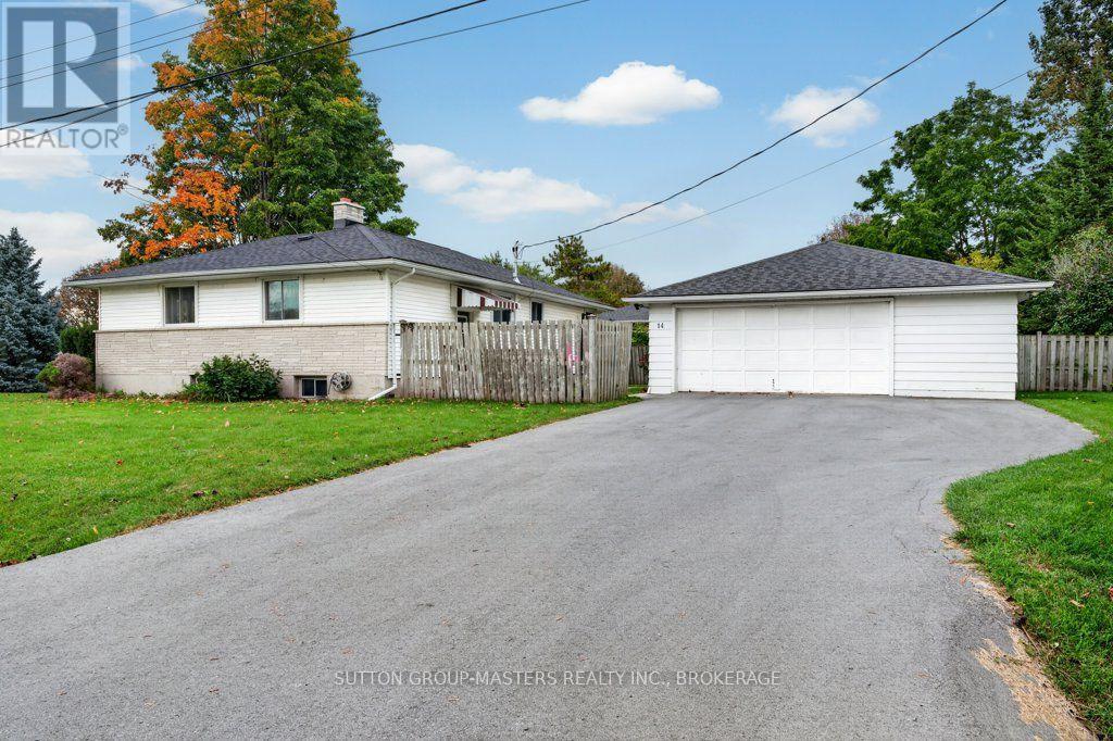 14 Quinte Avenue Property Photo 2