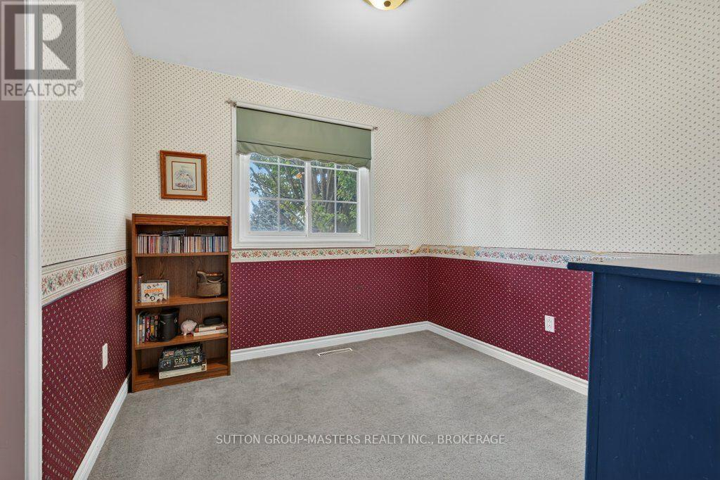 14 Quinte Avenue Property Photo 14