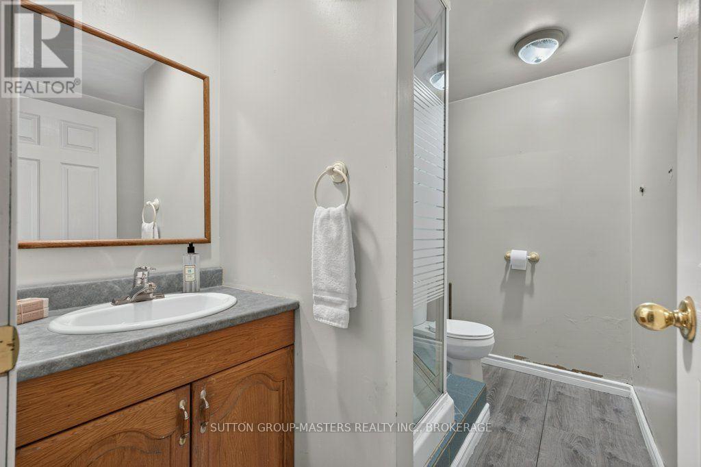 14 Quinte Avenue Property Photo 21