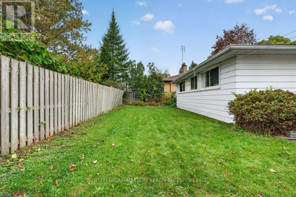 14 Quinte Avenue Property Photo 27