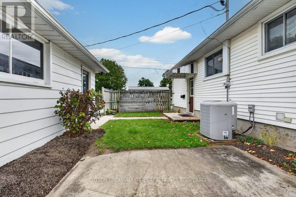 14 Quinte Avenue Property Photo 29