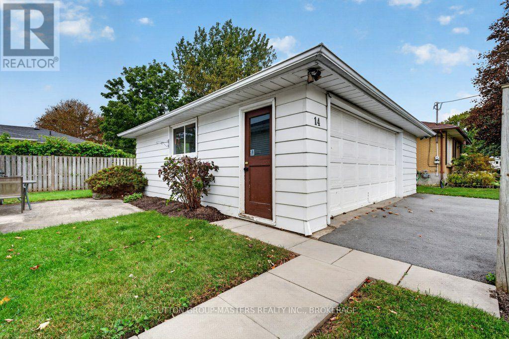 14 Quinte Avenue Property Photo 30
