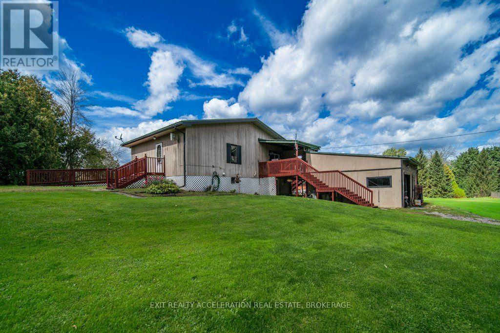 26 Oak Lane Property Photo 2