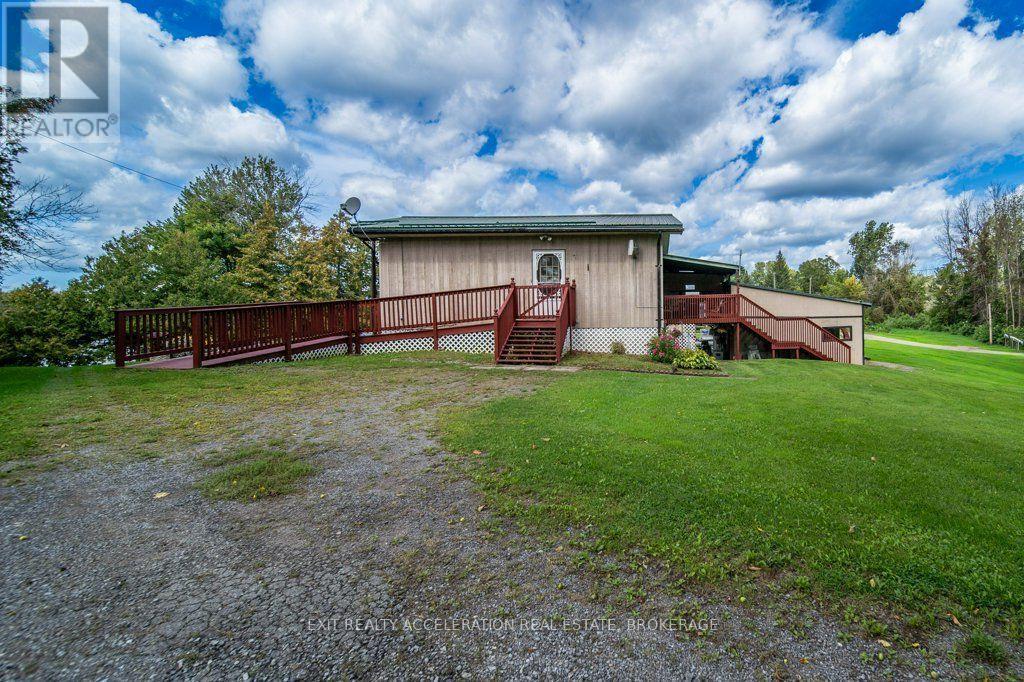 26 Oak Lane Property Photo 3