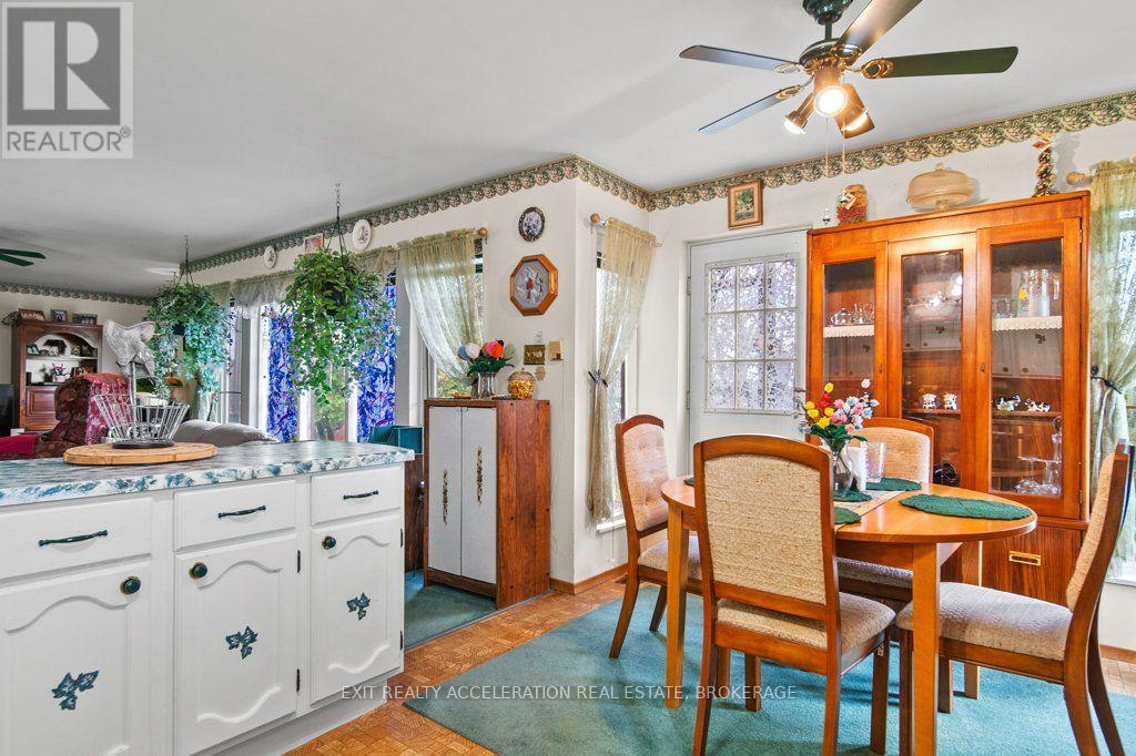 26 Oak Lane Property Photo 12
