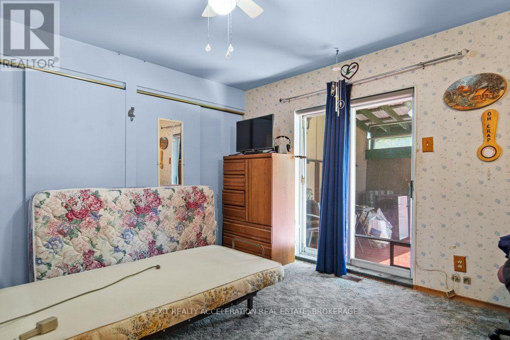 26 Oak Lane Property Photo 14