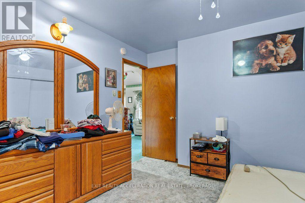 26 Oak Lane Property Photo 15