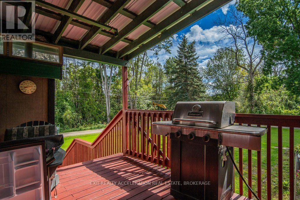 26 Oak Lane Property Photo 35