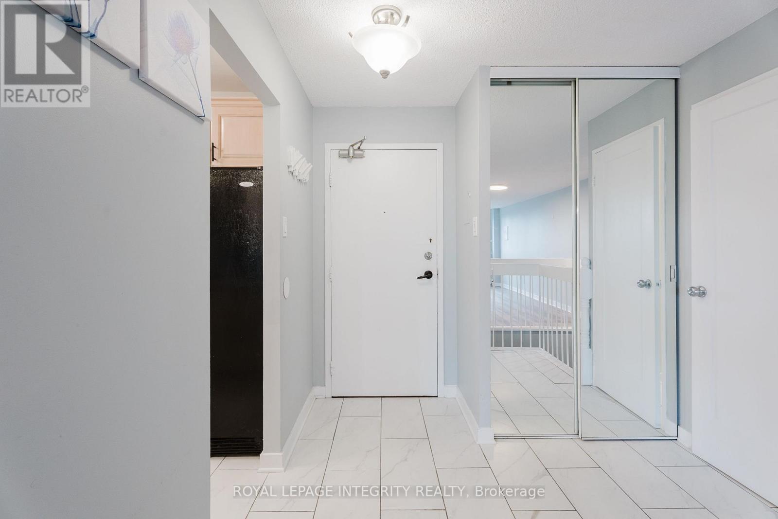 212 - 2650 Southvale Crescent Property Photo 2