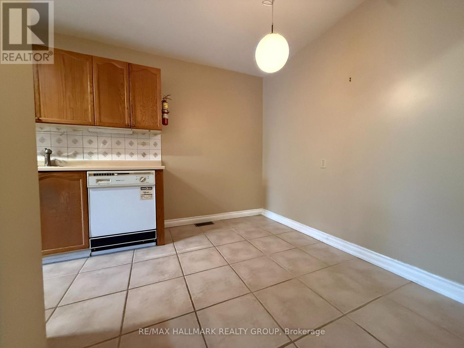 181 Tartan Drive Property Photo 7