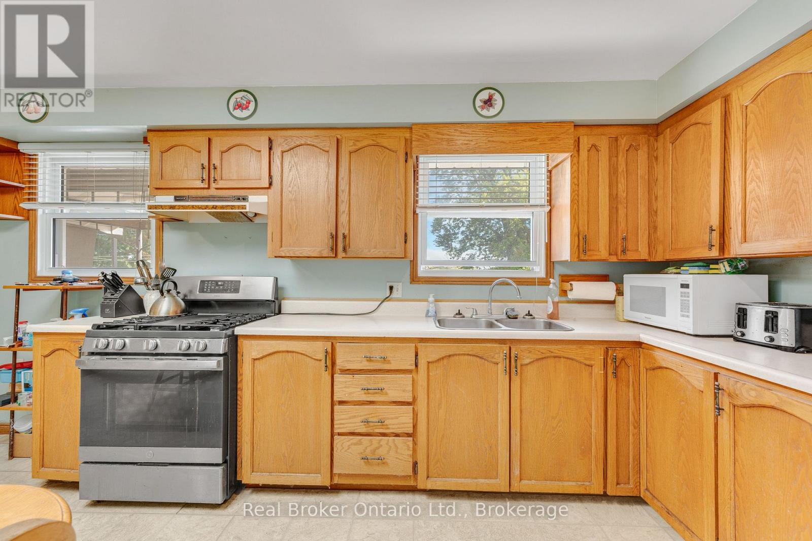 4143 Glancaster Road Property Photo 8